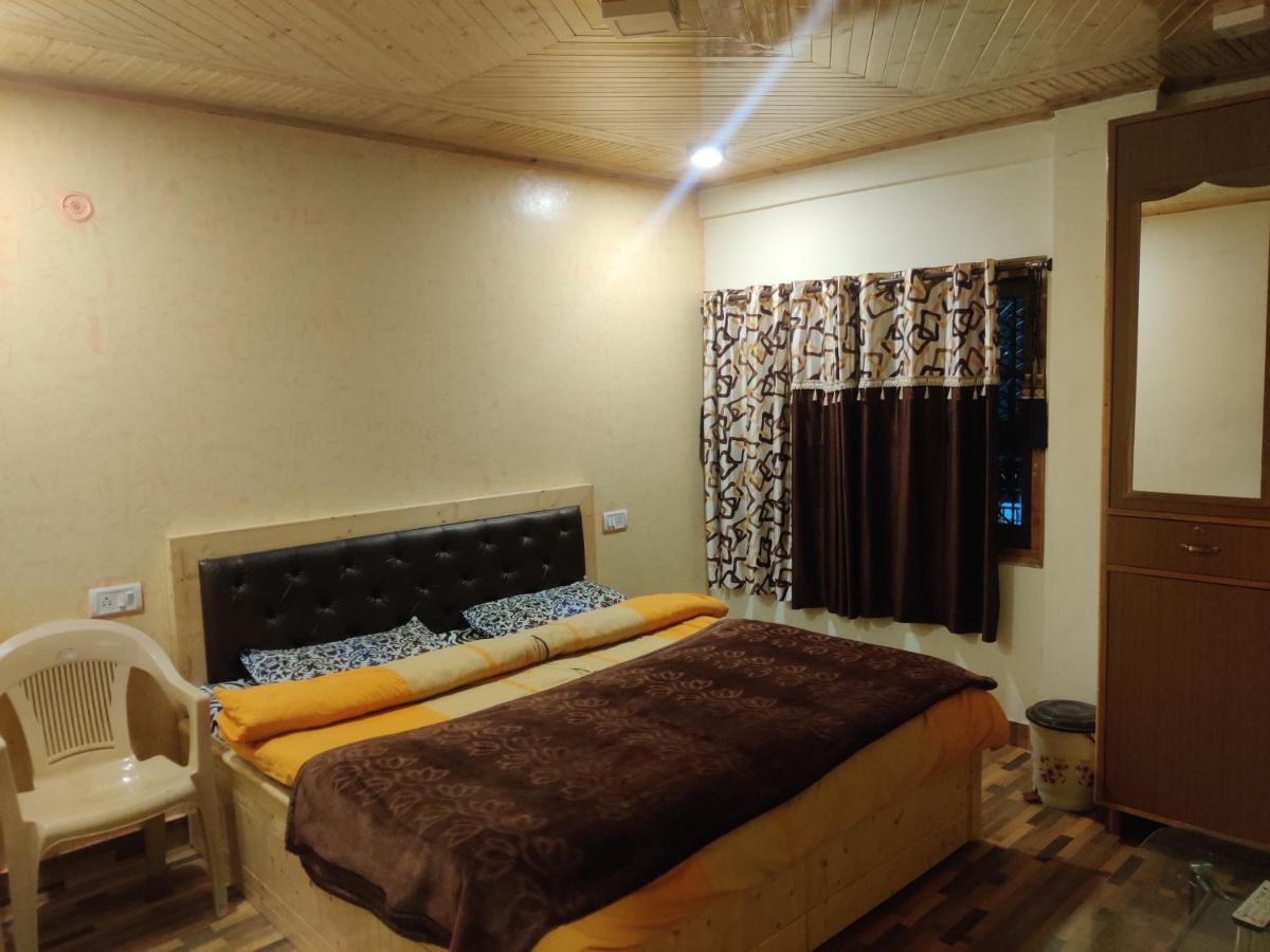 New mehdudia B&B Shimla Bagian luar foto